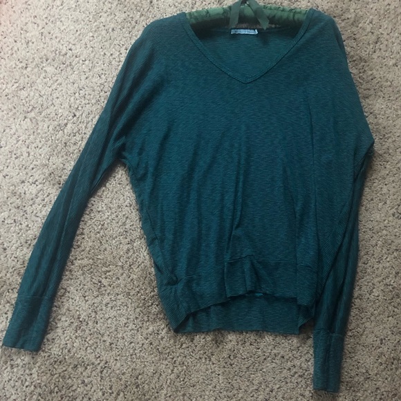 NWOT Michael Stars V-Neck Striped Shirt One Size Fits All - Picture 8 of 10